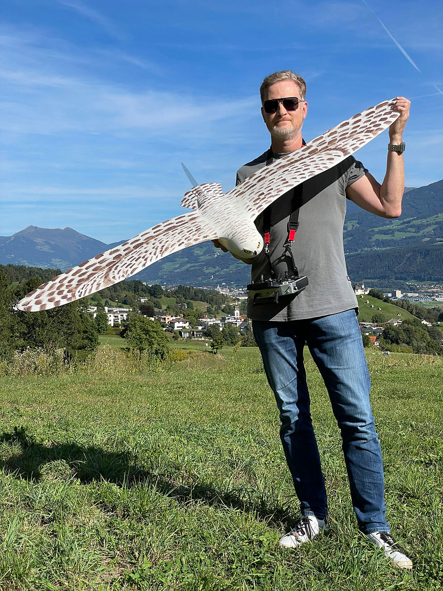 3d printed owl Snowy and René Marschall